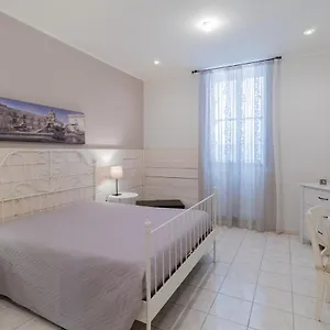 Syracuseapartments Il Piave Di Siracusa Per 6 Persone Vicino Ad Ortigia A 200m Dal Mare Hébergement de vacances Syracuse