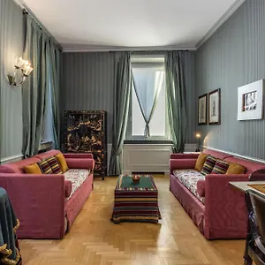 Brera Vicolo Fiori Appartamento